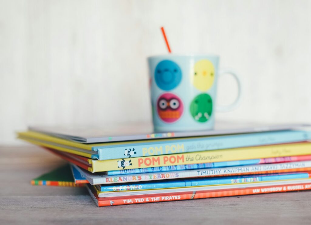 Całoroczny Pakiet Edukacyjny z Kapibarą Kapi